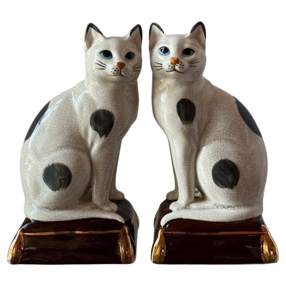 Ceramic Takahashi Cat bookends mint condition